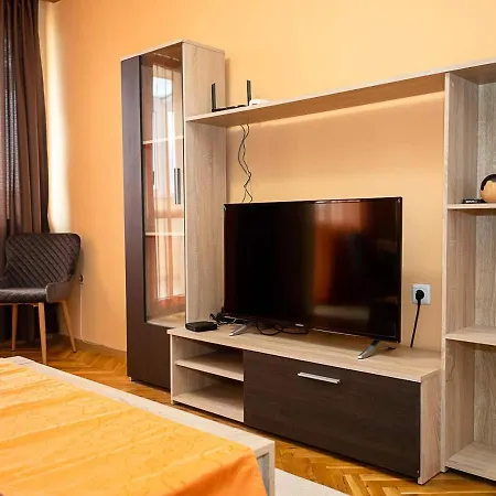 Апартаменти Spacious 3br In - Sea View By Flat Manаger *